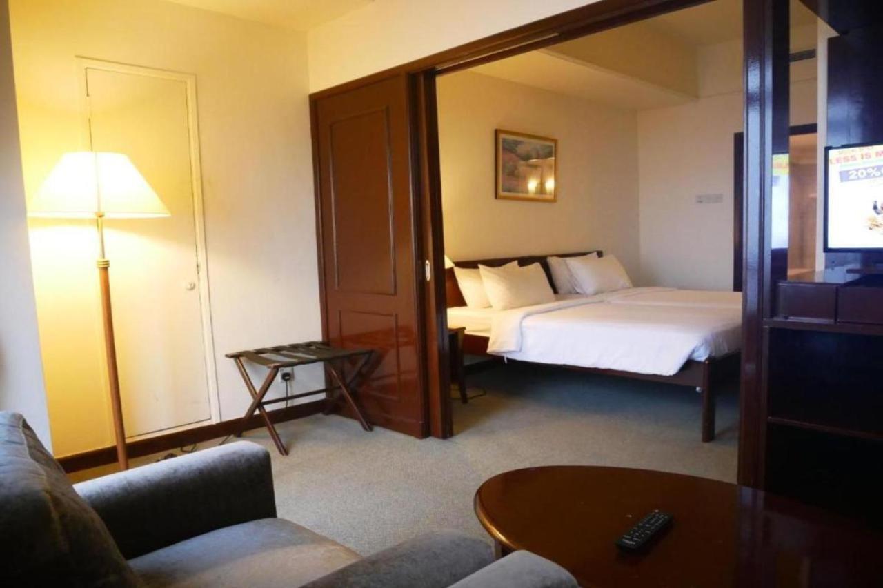 The Bukit Bintang Serviced Residences Kuala Lumpur Esterno foto